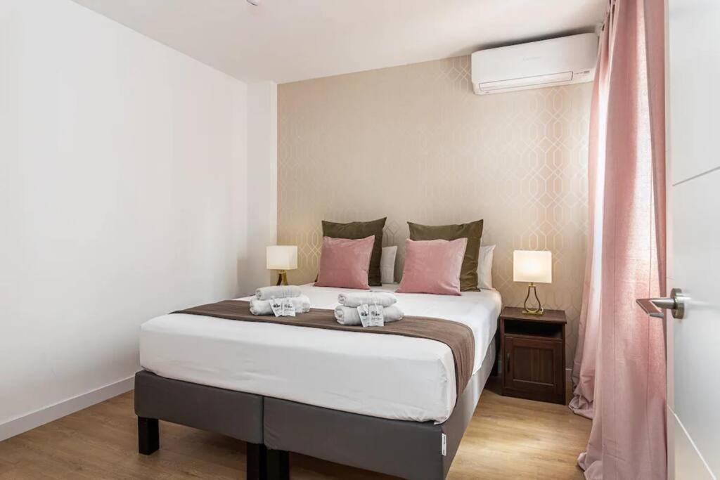 Nice Apartment Near Gran Via Val27 Madrid Buitenkant foto